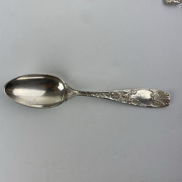 Gorham Royal Flowering Crown 1887 Silver Plate 12 Dinner 9 Salad Forks 1 Spoon - Picture 11 of 16